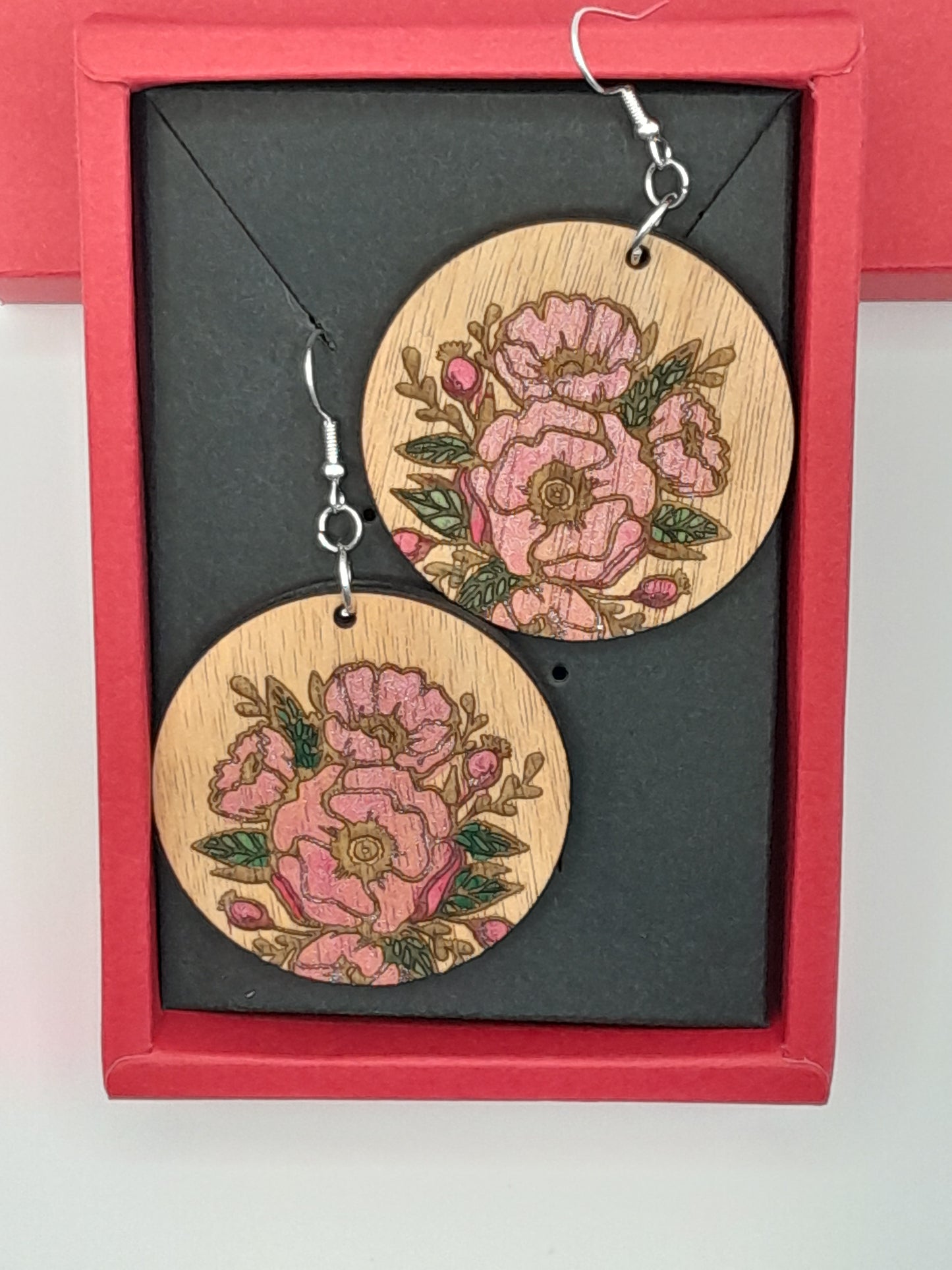 Hand painted wooden earrings - poppies