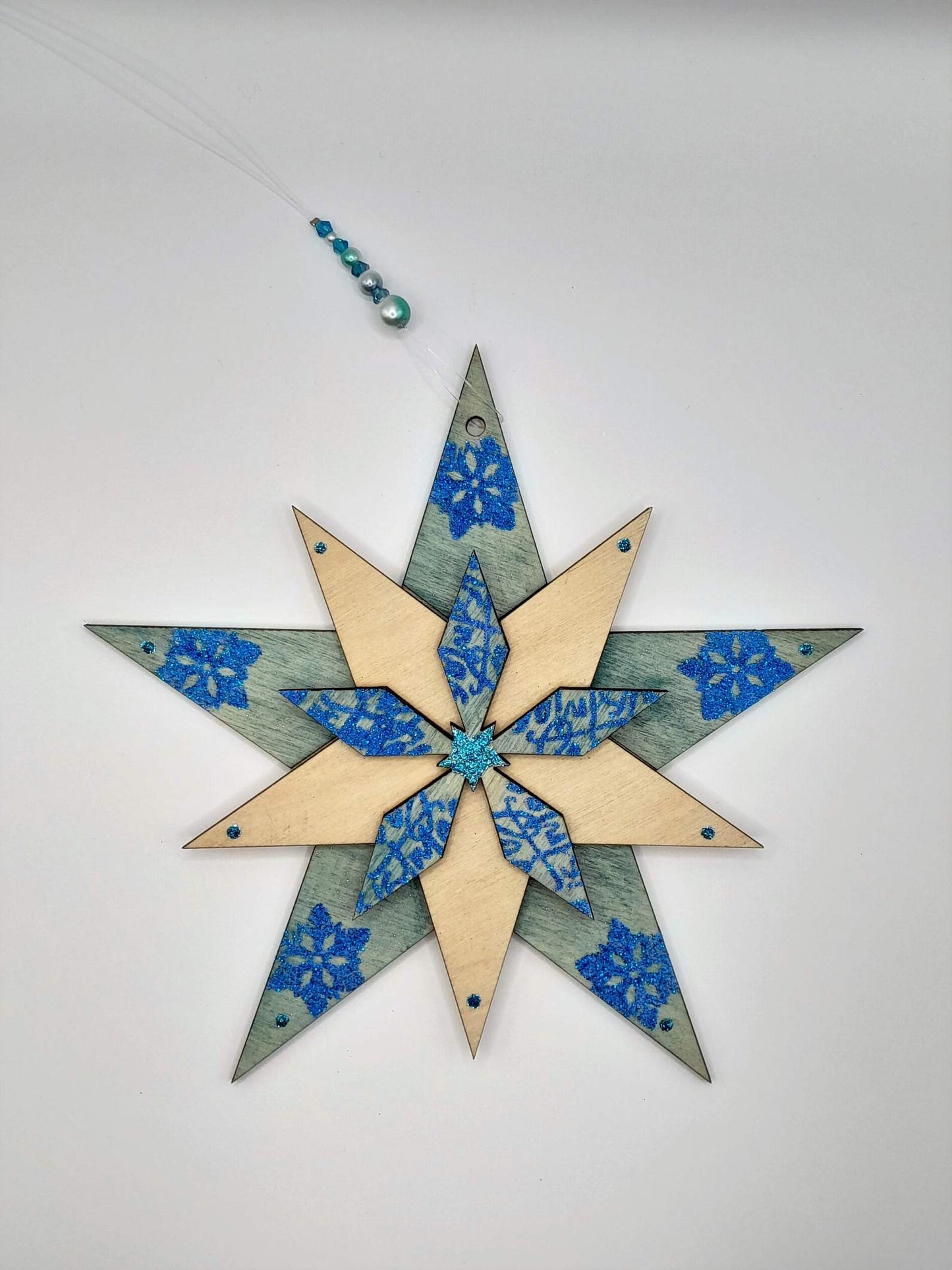 Hand made wooden star - Turquoise and natural wood