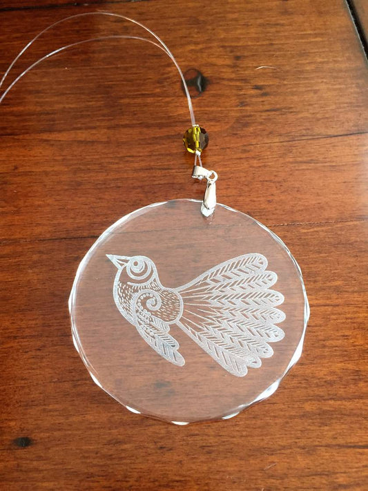 Piwakawaka (fantail) engraved crystal